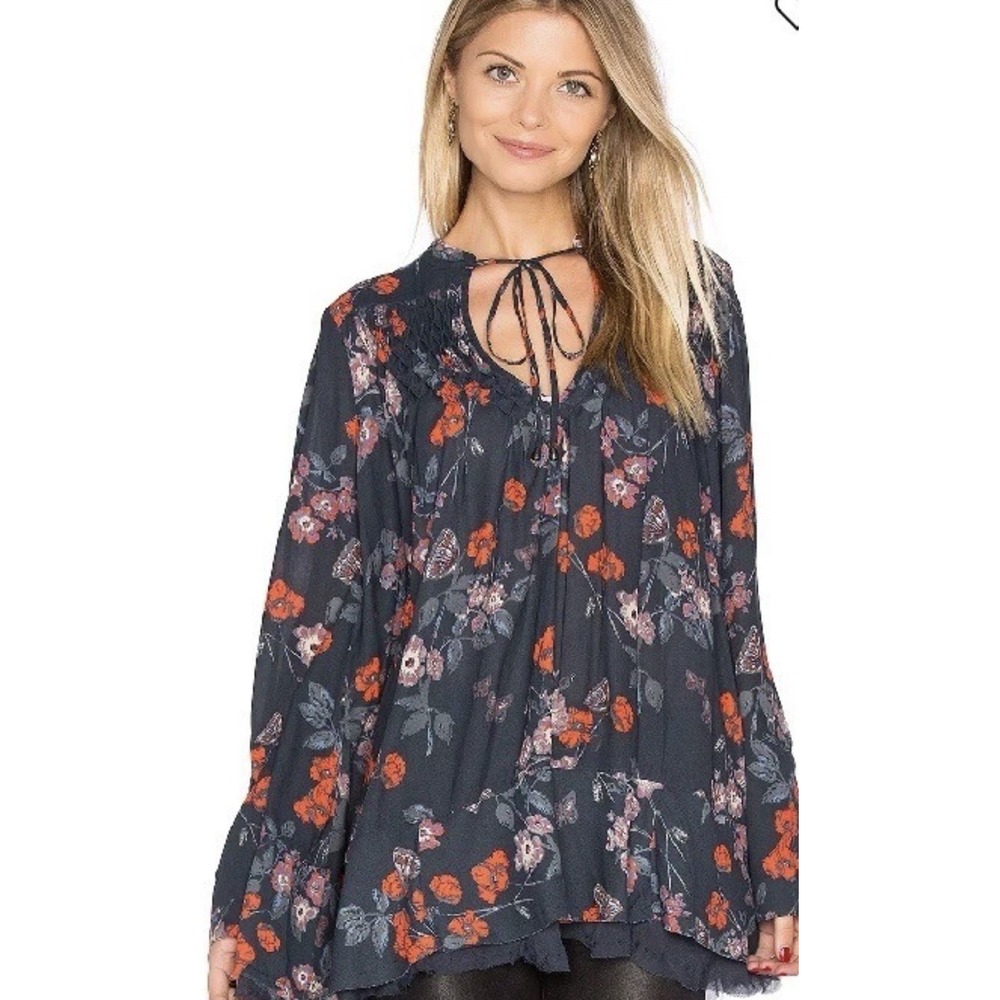Free People Pebble Crepe So Fine Smocked Tunic Top M Boho Floral Romantic Flowy